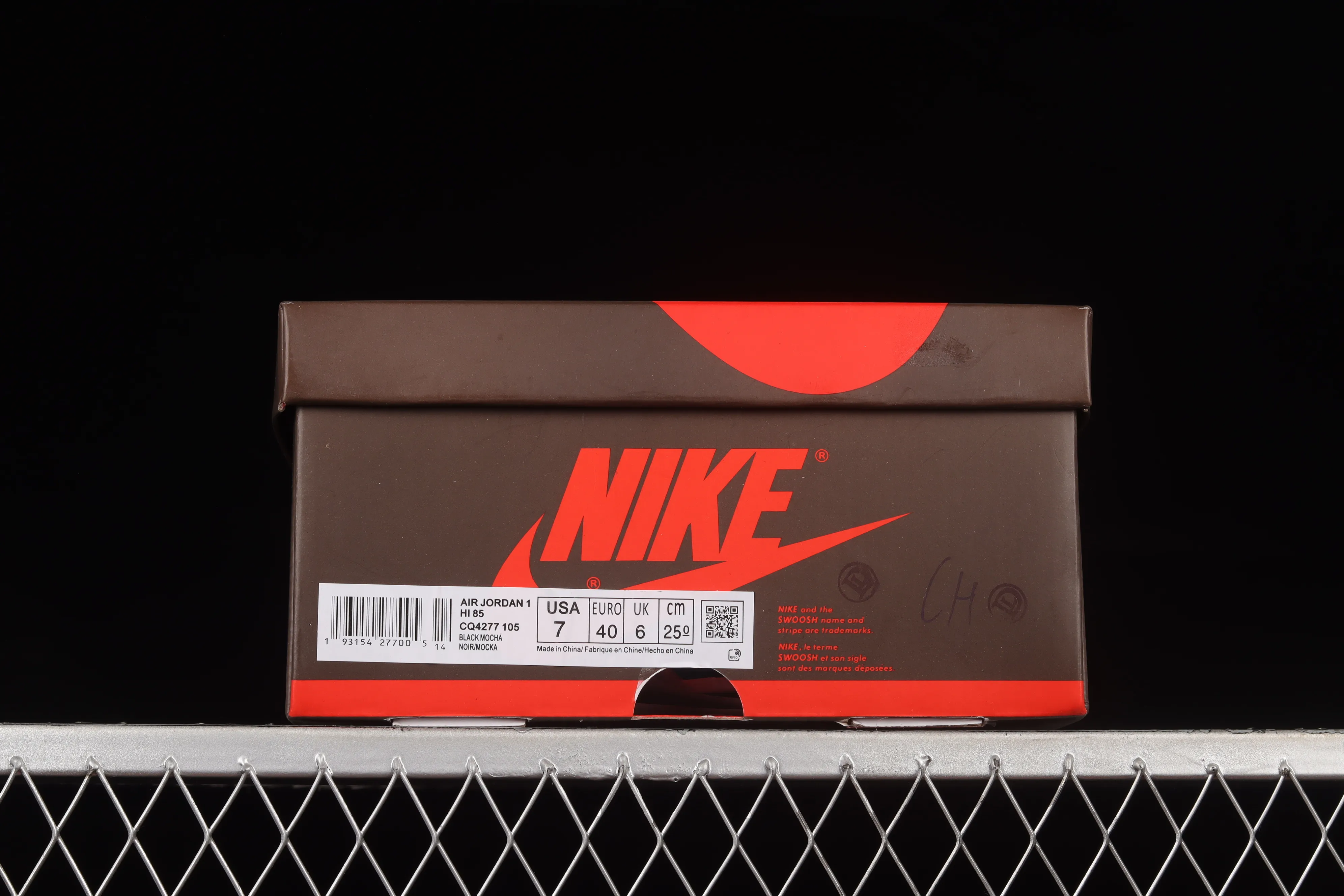 All categories Air Jordan Jordan series basketball shoes Air Jordan 1 Low Travis Scott x Air Jordan 1 Low "Dark Mocha" AJ1 Joe 1 small barb CQ4277-105